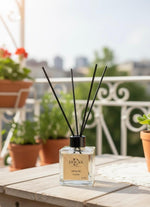 DOCKS Raumduft Diffuser mit Stäbchen – Verschiedene Düfte zur Wahl, 110ml – Alltags Helfer | Geschenk Klassiker